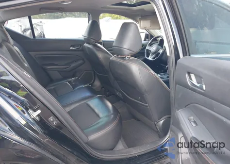 2019 Nissan Altima 2.5 Sr z USA, uszkodzony, nr VIN 1N4BL4CV4KC176104